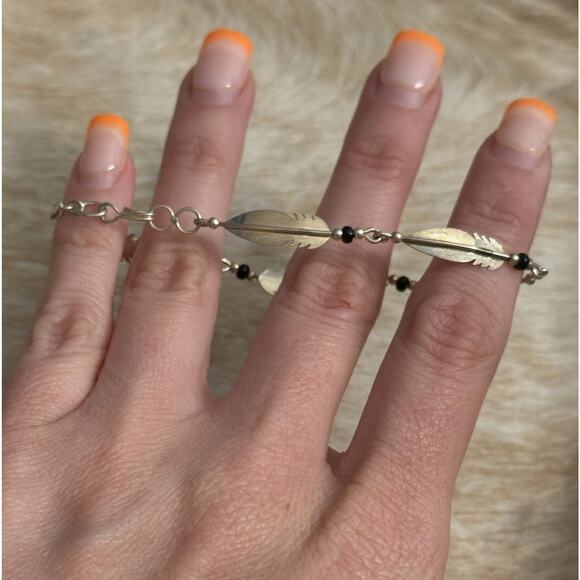 Native American SW Sterling Silver Feather Link Onyx Bracelet 7” - Picture 10 of 12